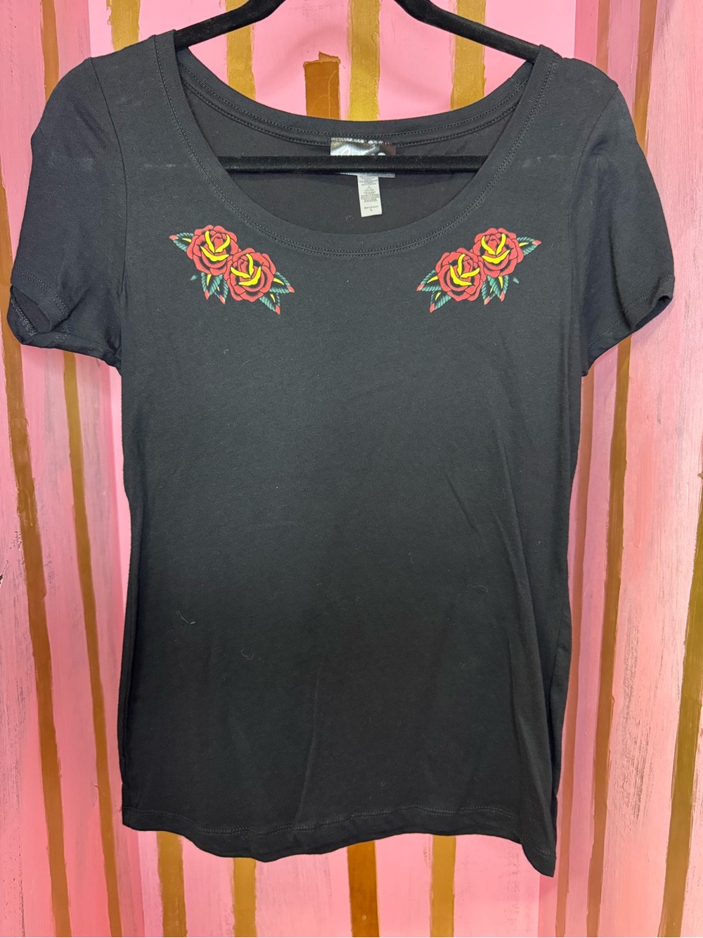 NWOT Black Scoop Neck Women's Top Screenprint Flower Tattoo